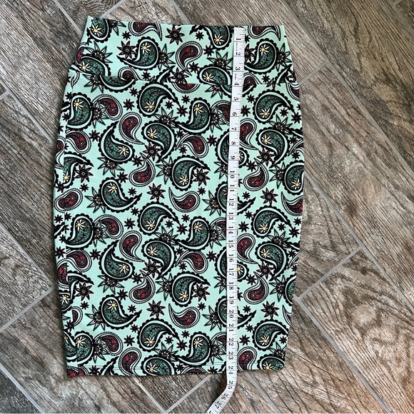 BUNDLE LulaRoe Cassie Stetchy Pencil Skirt, Size Small, Mint Paisley, Orange Geo - Picture 4 of 14